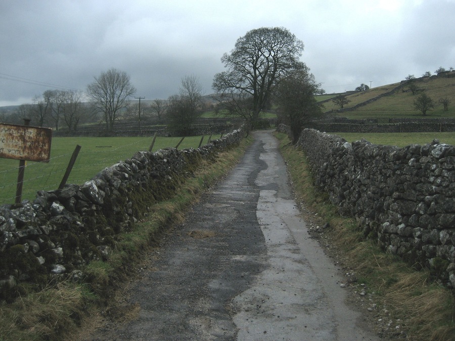Scot Gate Lane This gives access upto the Dales Way and Kelber Gate, without the drama and excitement of climbing up Conistone Dib.