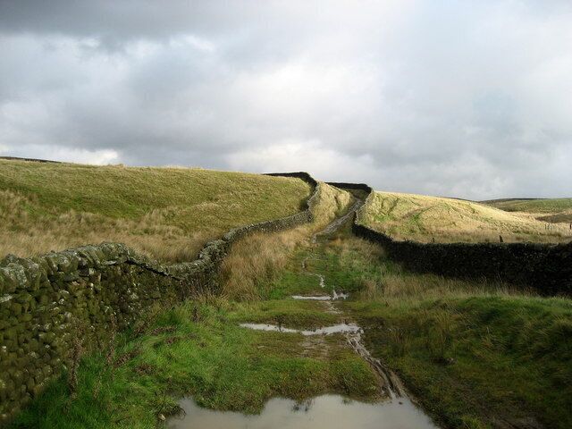 Green Lane leading from road to Bordley This does not appear to be named on the OS Map. It runs from the lane to Bordley on Boss Moor, down to the dam over Winterburn Reservoir