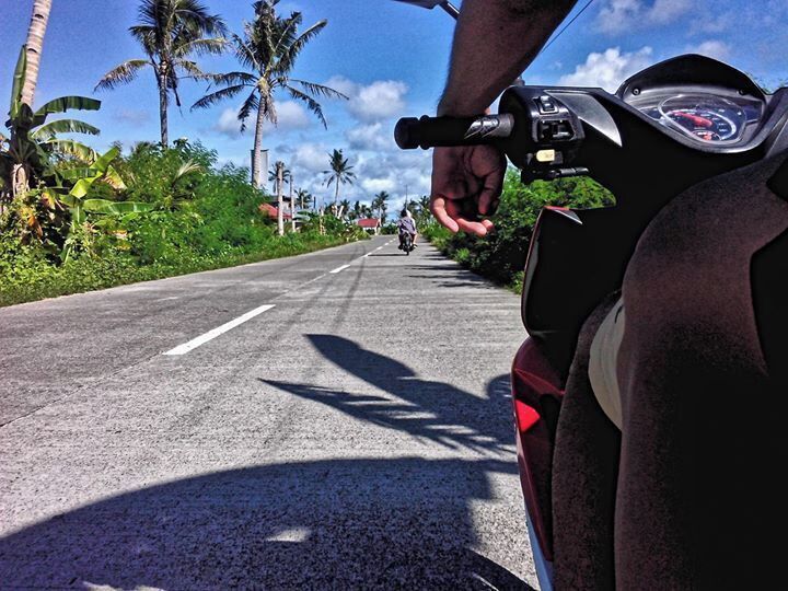 Road trip with my friends with this photo is awesome. #Blue #Guiuan #RoadTrip #TravelBuddies