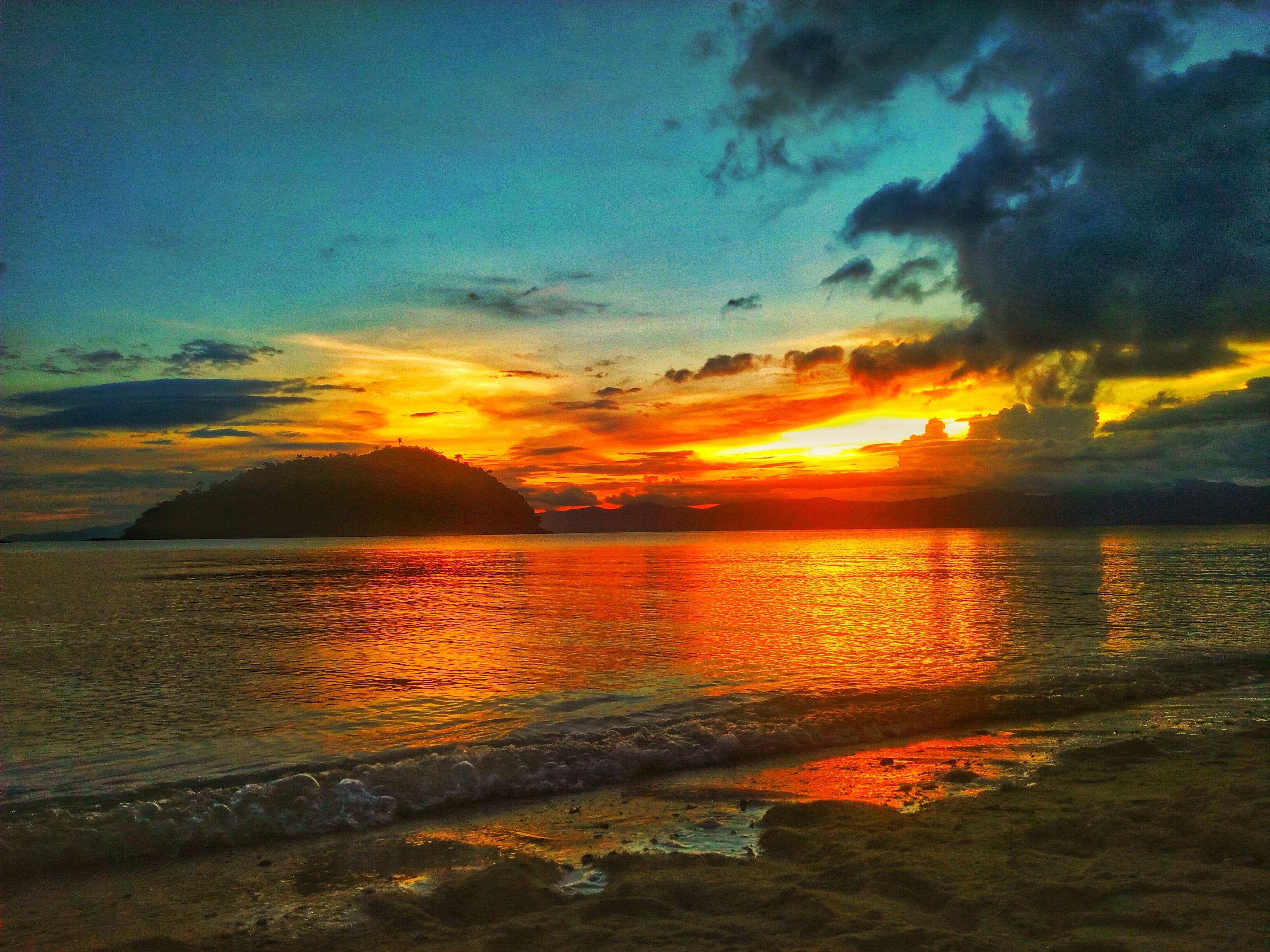 Sunset at Bonbon beach.