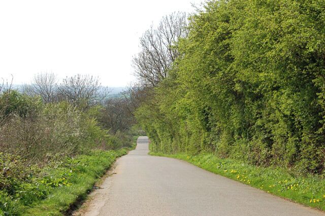 Downhill to Napton (1) Looking west down the hill to Napton on the road from Priors Marston.