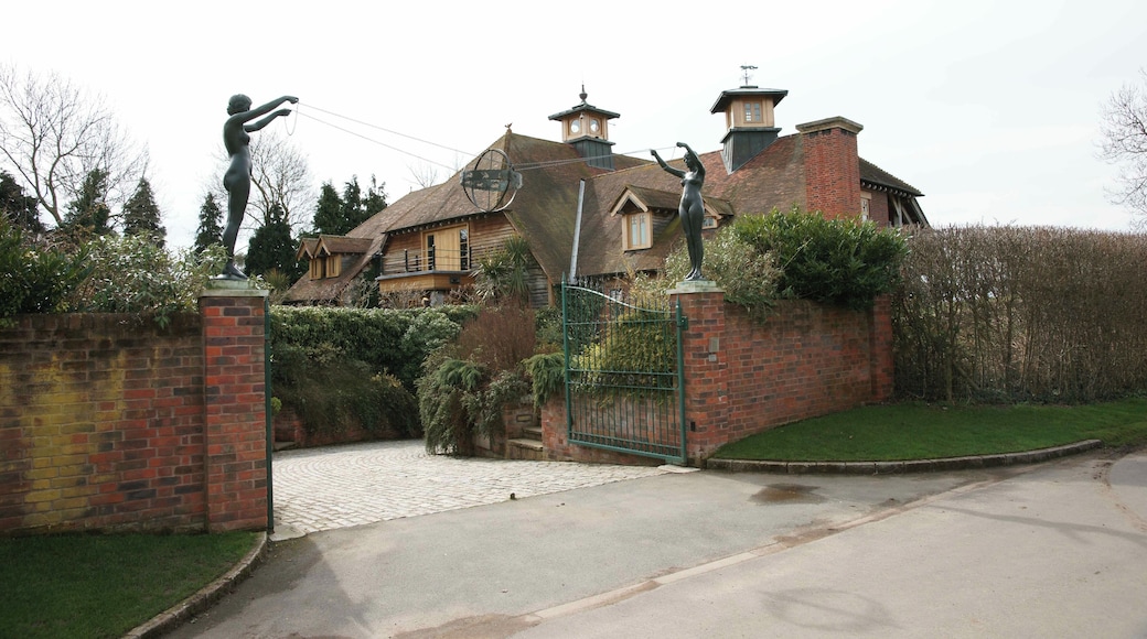 Modern mansion This large modern house makes a statement in the traditional village of Dorsington.
