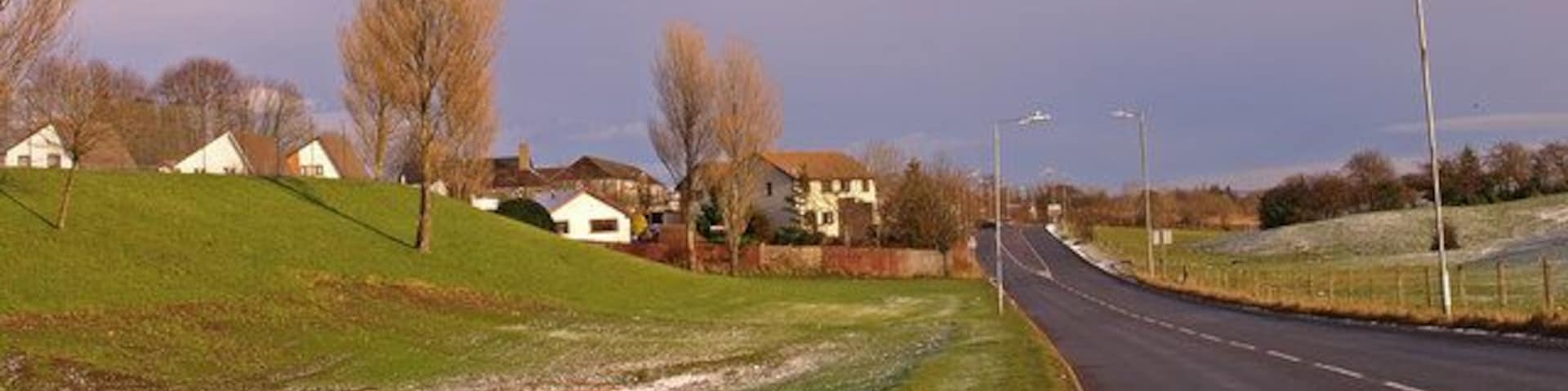 Houston, B790 On the outskirts of the village.