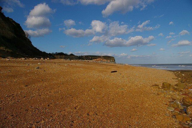 Fairlight Beach Fairlight Cove looking back towards Cliff End