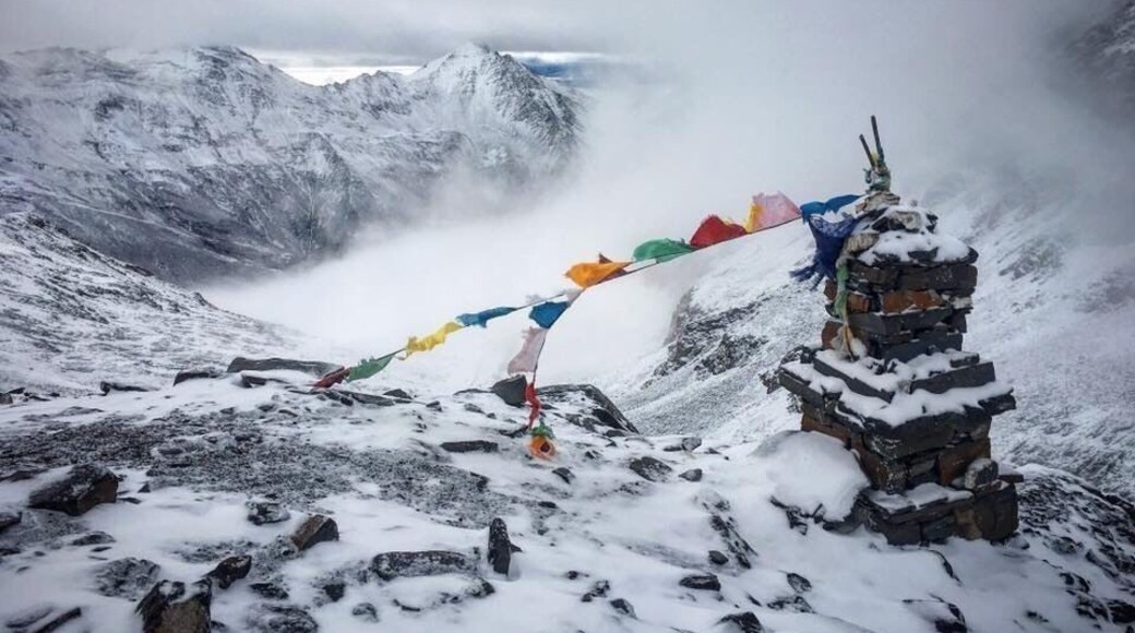 In 2016, some friends and I trekked in the Siguniang Mountains of Sichuan, Western China. We were very impressed with the overall cleanliness of the area. The guides made sure we disposed off our trash responsibly. The only thing we had to be wary of is the amount of horse and yak poo lying all over the place. #troverRT