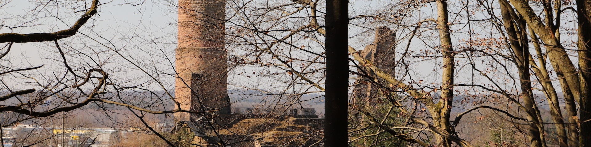 the castle ruins of kirkel