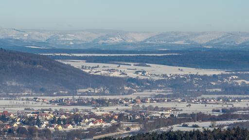 Panoramic view from the Ansberg near Ebensfeld to the north into the upper Main valley and the mountains of the Thuringian Forest.