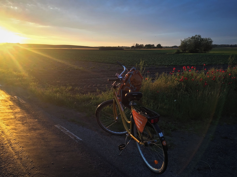 One of my favourite sunsets, all-time. We were somewhere between Kåseberga and Nybrostrand, at 10pm, mid-June.
#GoldenHour