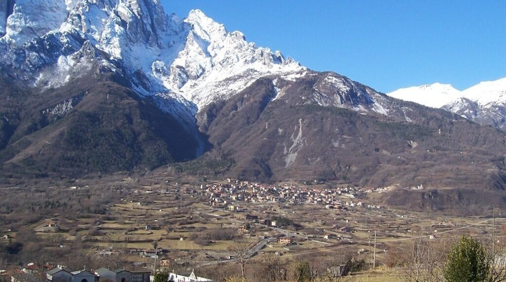 Ono san Pietro, Val Camonica, Italia