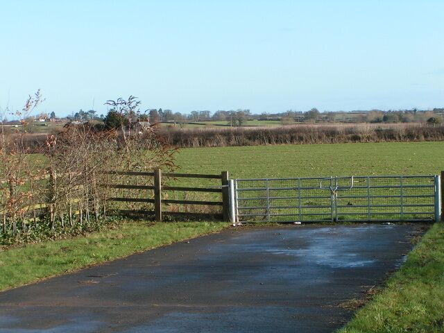Field entrance at Stretton Sugwas