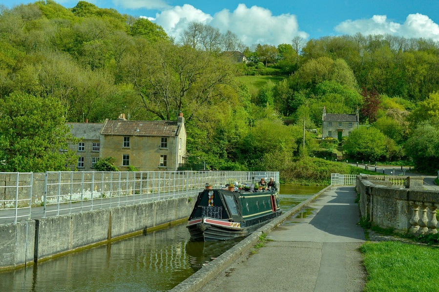 Avoncliff Aqueduct  built by John Rennie and chief engineer John Thomas, between 1797 and 1801