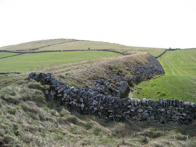 Dismantled railway near Hurdlow Town