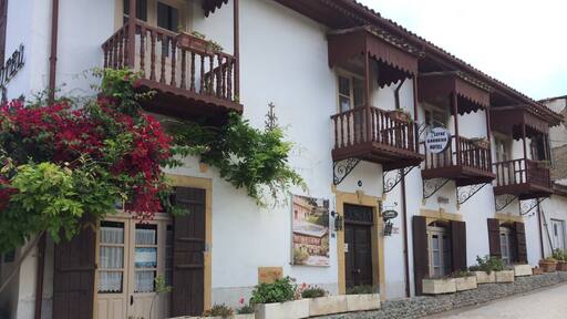 A small place I've found while strolling around after attending the burial of Mawlana Syaikh Nazim Adil al-Haqqani qs at the town of Lefke (Lefka) in Cyprus.