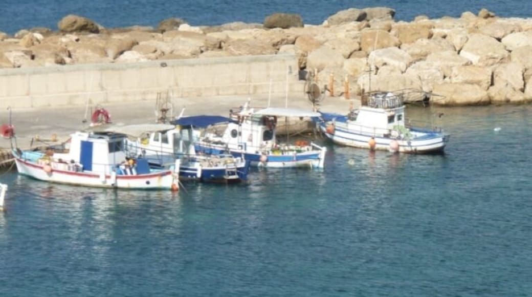 Agios Georgios Bay, Paphos surroundings