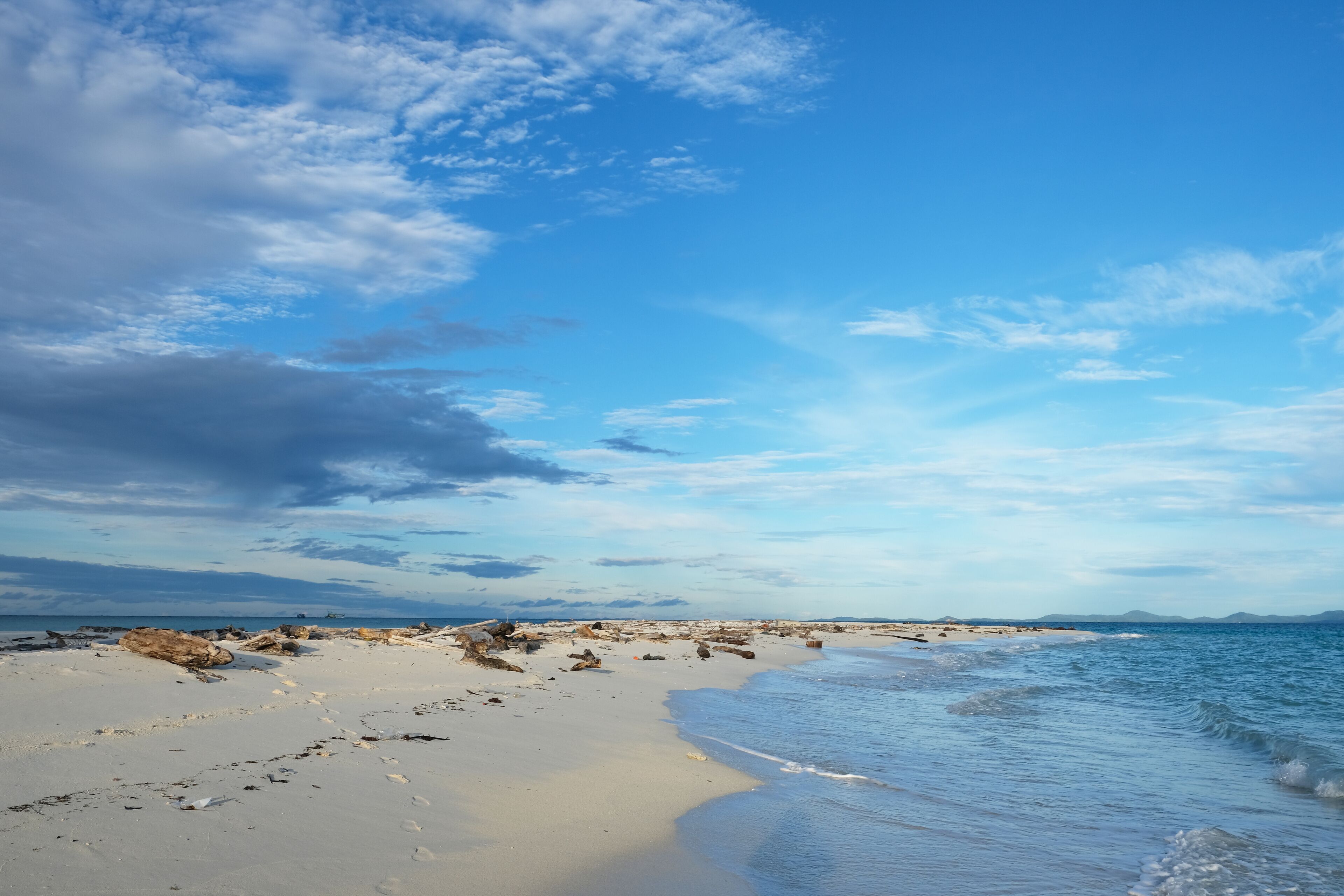 Pulau Mantanani Besar