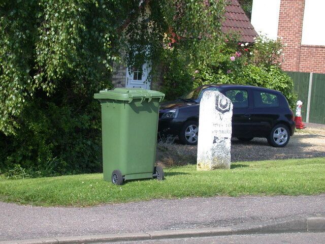 Bin there, Done that A wheely bin strikes up an unlikely friendship with Milestone V.