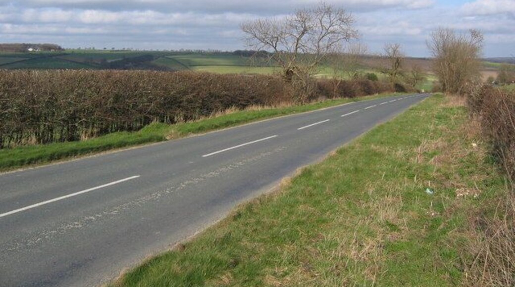 B1251 Towards Fimber, East Riding of Yorkshire, England. From Fridaythorpe.