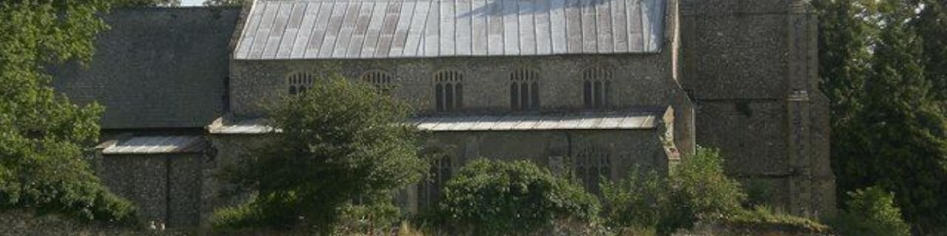 St Lawrence, Harpley from the north See Simon Knott's excellent Norfolk Churches website http://www.norfolkchurches.co.uk/harpley/harpley.htm.