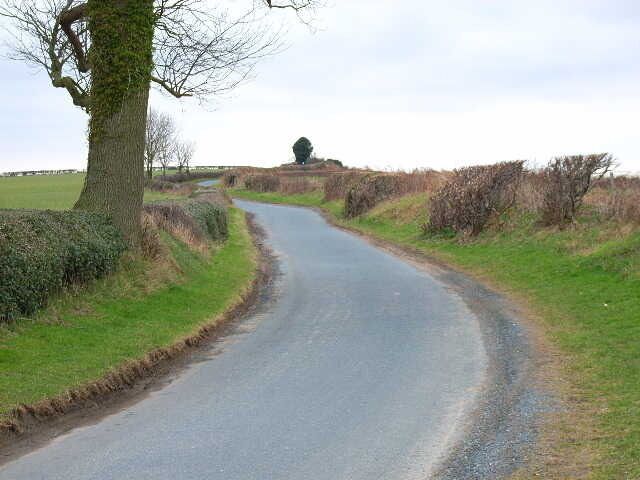 Road between Low Hutton and Hutton Hill, near Finghall.