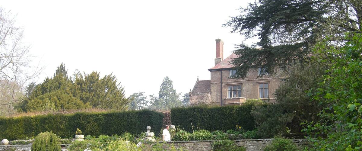 How Caple Court Gardens