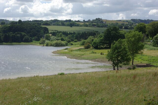 Ogston Reservoir Ogston Reservoir was created in the 1950s by flooding a stretch of the upper Amber valley. The original purpose was to supply the National Coal board's carbonisation plant at Wingerworth but today it is operated by Severn Trent Water to supply the local area and as a holding reservoir for nearby Carsington Reservoir.