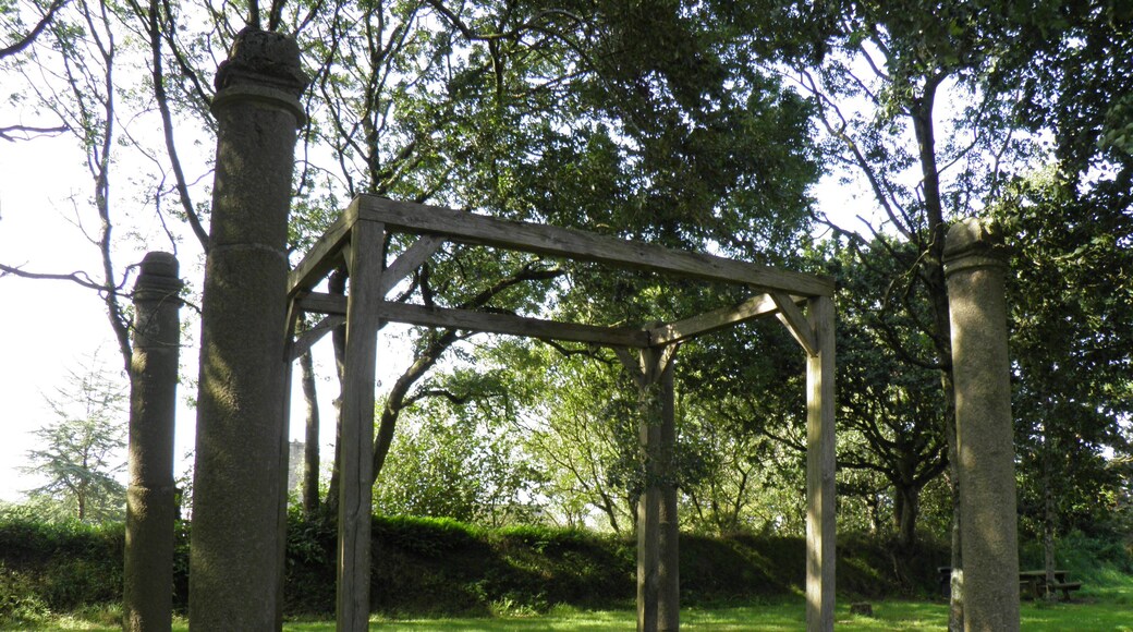 Colonnes de justice à Plourin (Finistère, France).