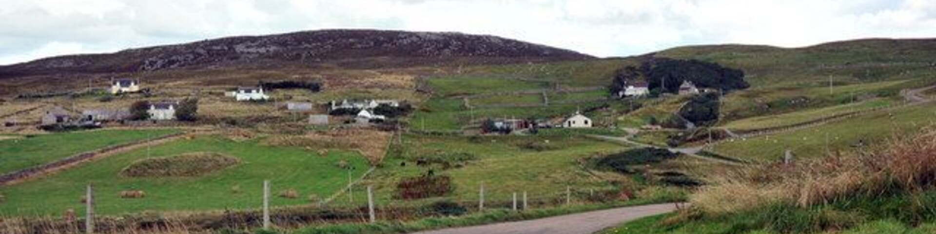 Hairpin bend in the road to Kirtomy
