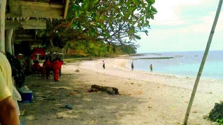 @Malamawi
#White Beach Island