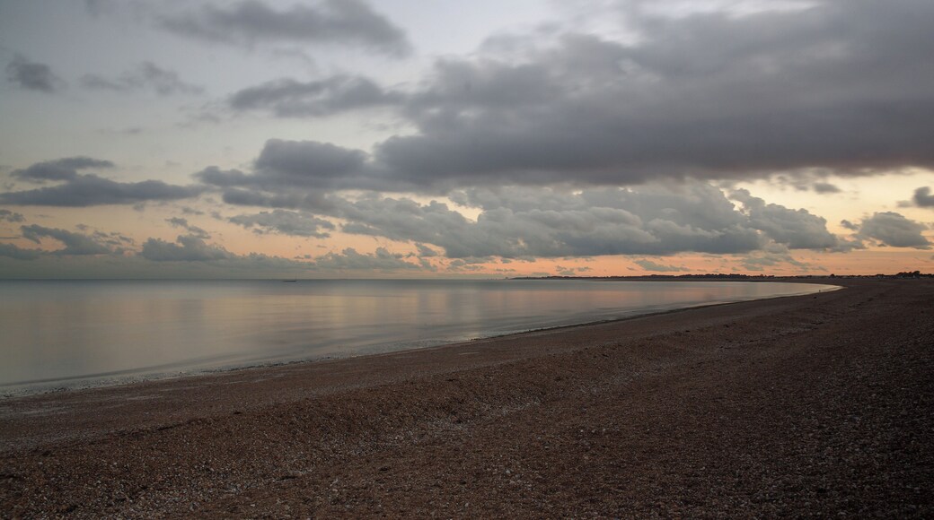 Long exposure photo of the sea at Bognor Regis near sunset. Taken using a neutral density filter.