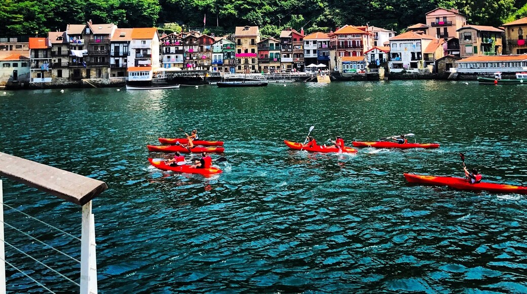 About 3km East from San Sebastián on the northern Camino de Santiago route is this really sweet little port of Pasaia, really gorgeous buildings, steep lush green hills and beautiful colours everywhere!