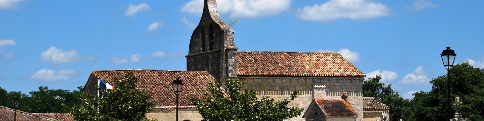 Loupes église St Etienne