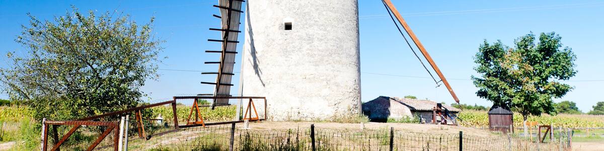 windmill, Vensac, Aquitaine, France
