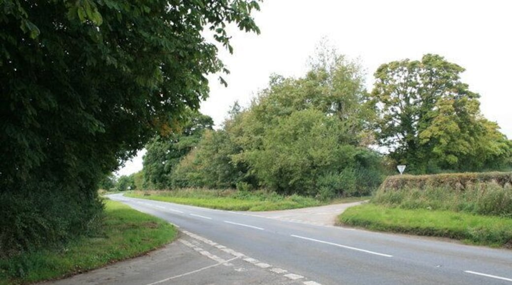 Crossroads on the B4477 Taken from the end of King's Lane.