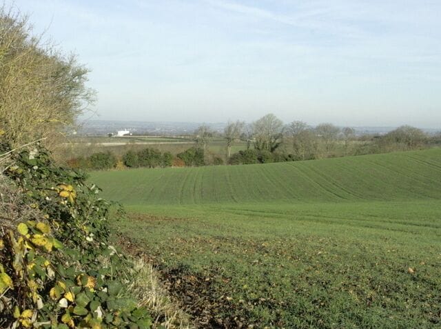Toward Biss Bottom near Upton Scudamore Taken from the lane leading to Biss Bottom, wherein lies the source of the River Biss which passes Westbury to the west, flowing on through Trowbridge then joins the River Avon near Ladydown.