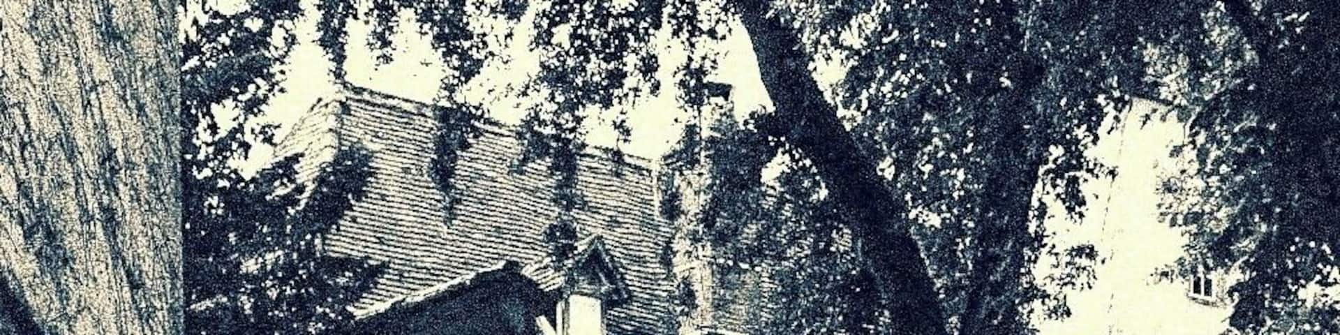 Limogne - nice Sunday morning market. Great stop off for pèlerins on the camino.