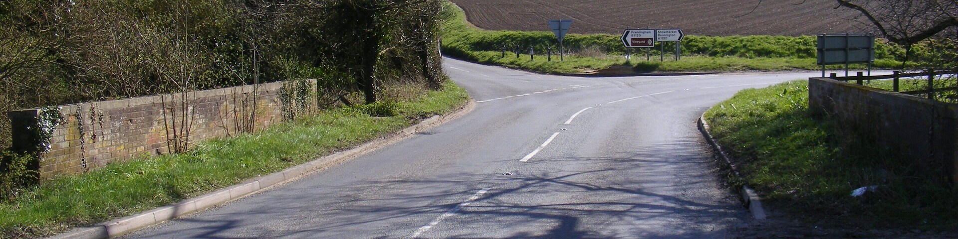 A1120 and Rook's Bridge At the junction with the B1120