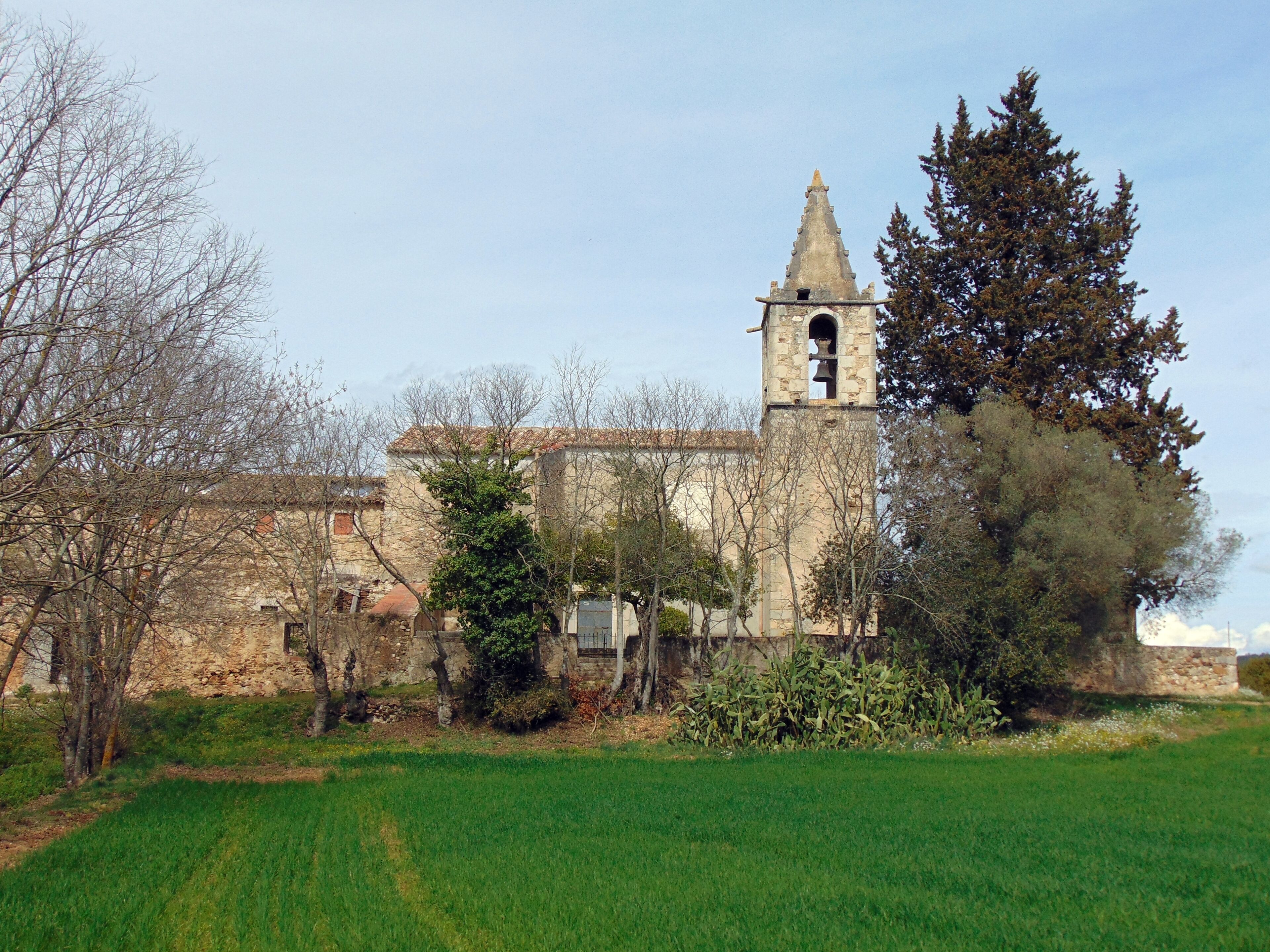 Església de Sant Sadurní (Quart) This is a photo of a building indexed in the Catalan heritage register as Bé Cultural d'Interès Local (BCIL) under the reference IPA-21623.