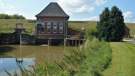 Klosterwettern. Schöpfwerk an der Stör