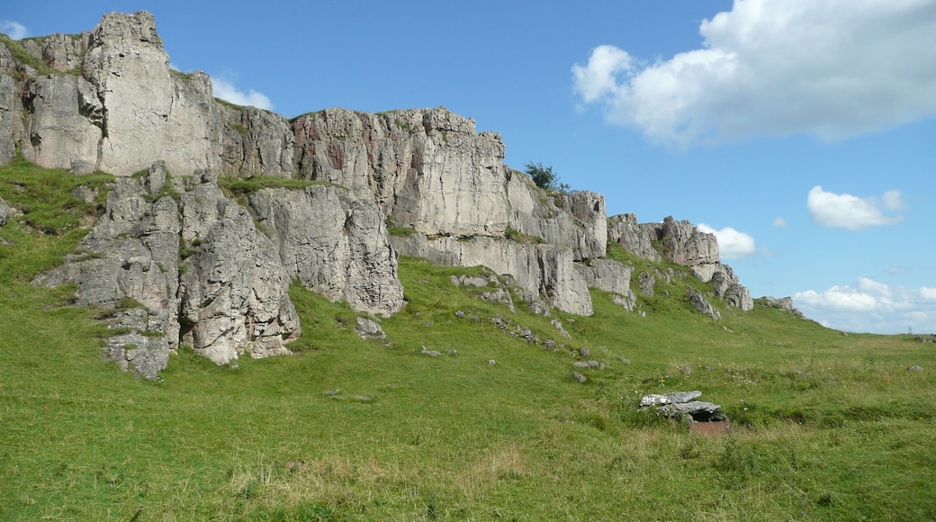 Just off the High Peak Trail, the Harboro' Rocks provide a grand viewpoint across Carsington Water and southern Derbyshire