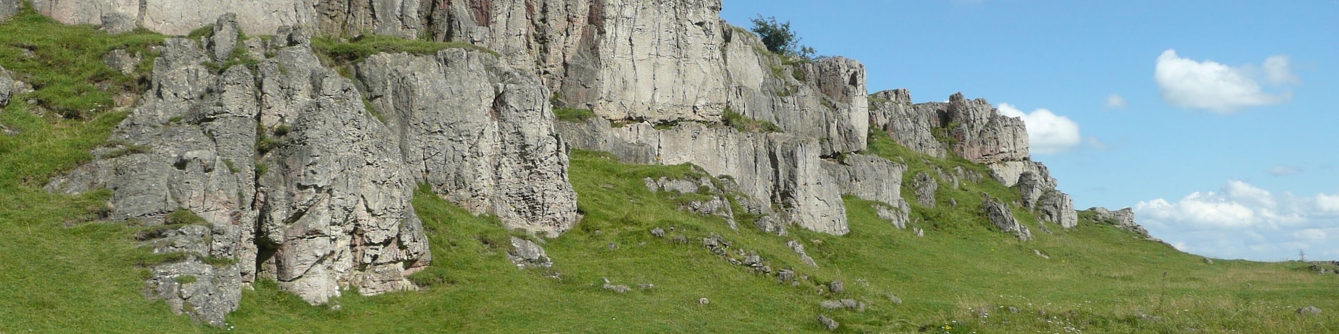Just off the High Peak Trail, the Harboro' Rocks provide a grand viewpoint across Carsington Water and southern Derbyshire