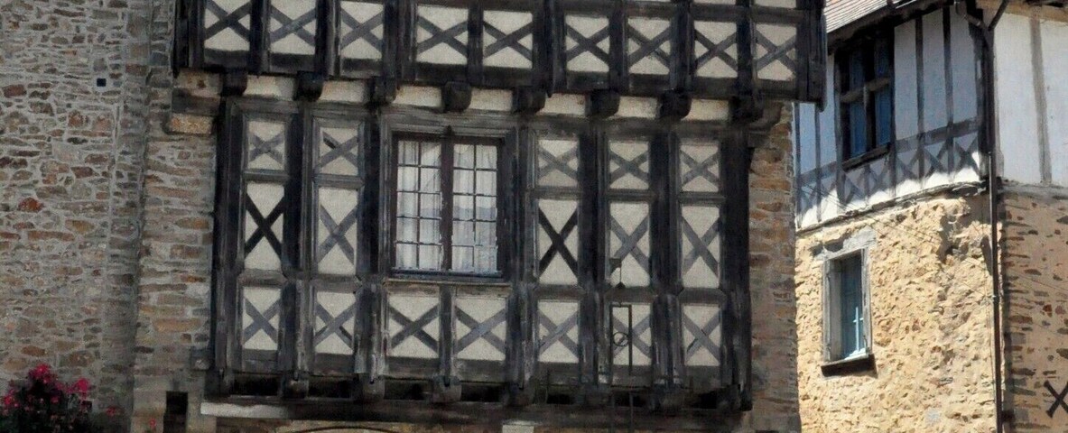 This 'plus beau village' is a little off the beaten track, but worth a visit. Its eponymous chateau is privately owned and left to ruin above the village, but the beautiful small river winds through it and there is a lovely park by the river with picnic tables and a couple of restaurant/bars. Apparently they hold a famous barbecue or two there in summer.