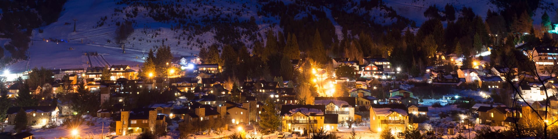 Centro de ski en San Carlos de Bariloche, Cerro Catedral, Patagonia, Argentina.