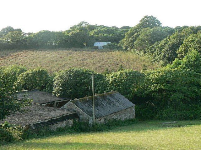 Buildings at Kirthen Wood Farm.