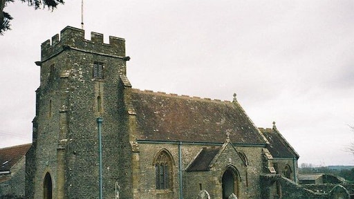 Longburton: parish church of St. James the Great Most of the church is 15th-century apart from the tower, which is 13th.