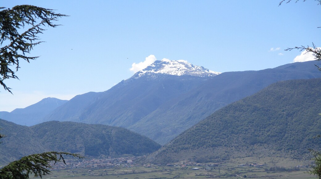 La cima del monte Viglio innevata