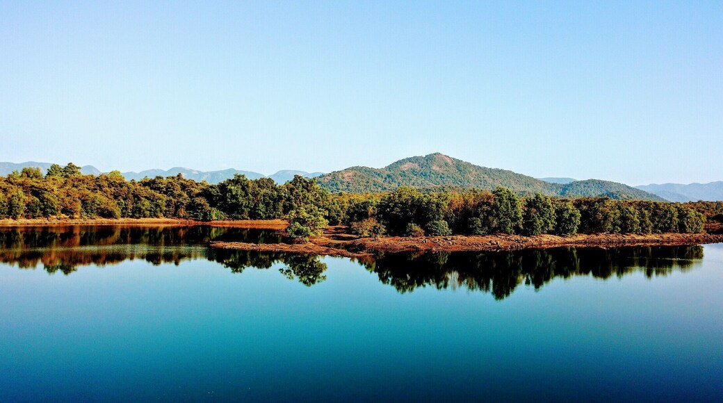 A beautiful view from the Salaulim Dam in Quepem, South Goa.
Jan 2017