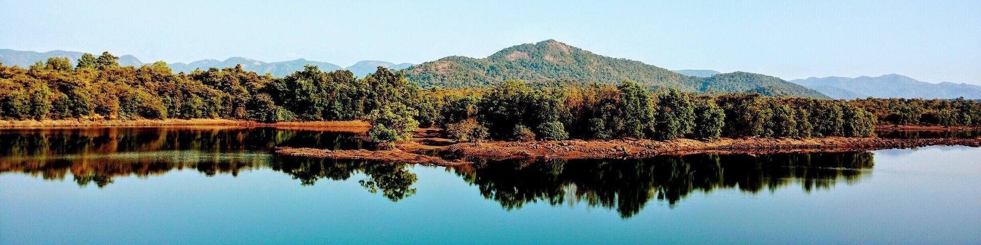 A beautiful view from the Salaulim Dam in Quepem, South Goa.
Jan 2017