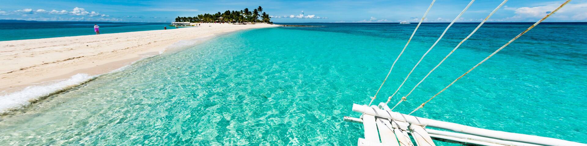 Tropical beach Kalanggaman island