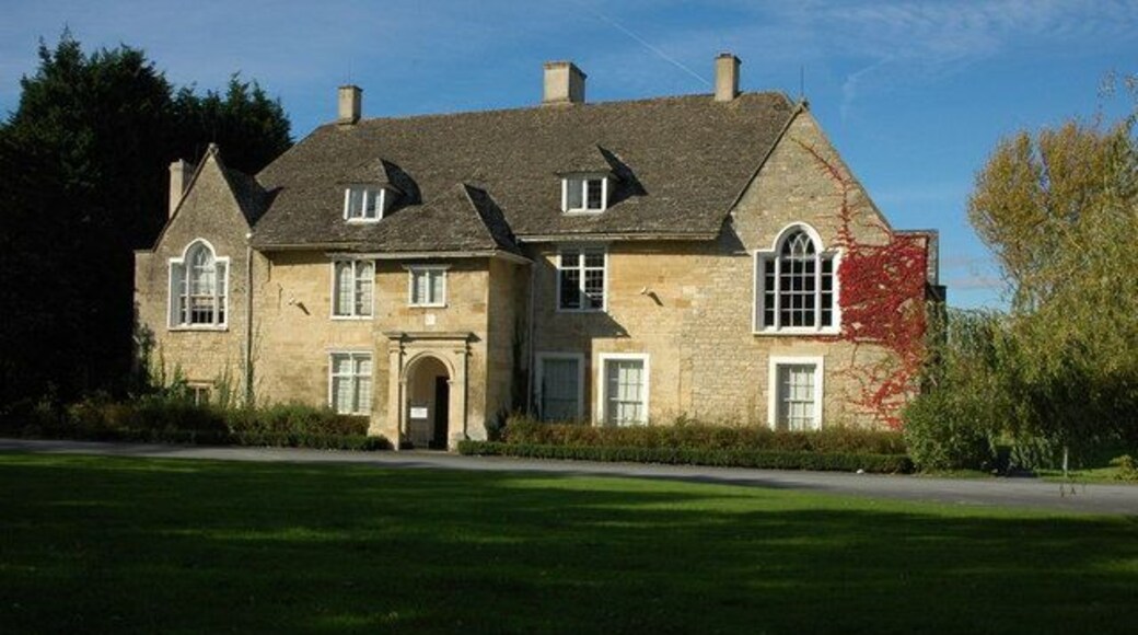 Cleeve Hall, Bishop's Cleeve Cleeve Hall in Bishop's Cleeve is now the head office of Bovis Homes.