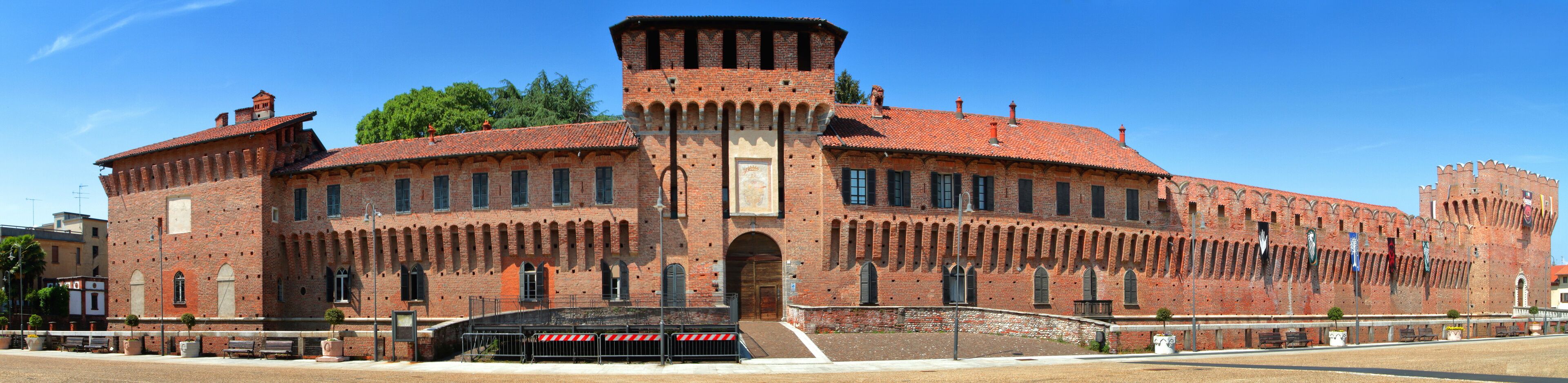 CASTELLO DI GALLIATE ITALIA
